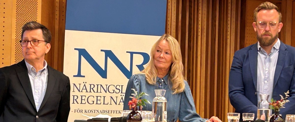 Fr vä: Anders Johannesson, ordf Implementeringsrådet, Anna-Lena Bohm, ordf Regelrådet och Nils Fjelkegård, kansli- och enhetschef enhet Enklare företagande på Tillväxtverket.